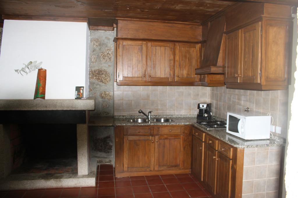 Casas Do Corvo Villa Ventosa  Rum bild